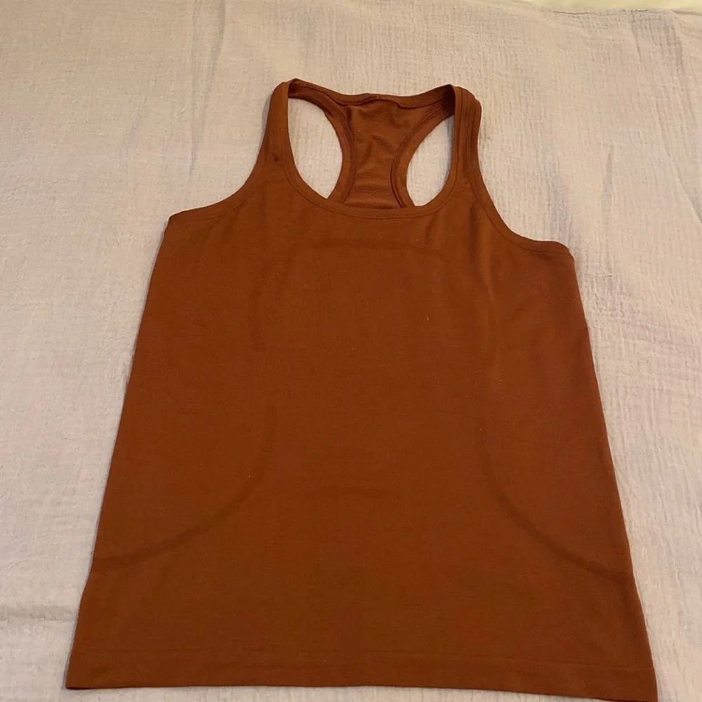 lululemon athletica stylish versatile